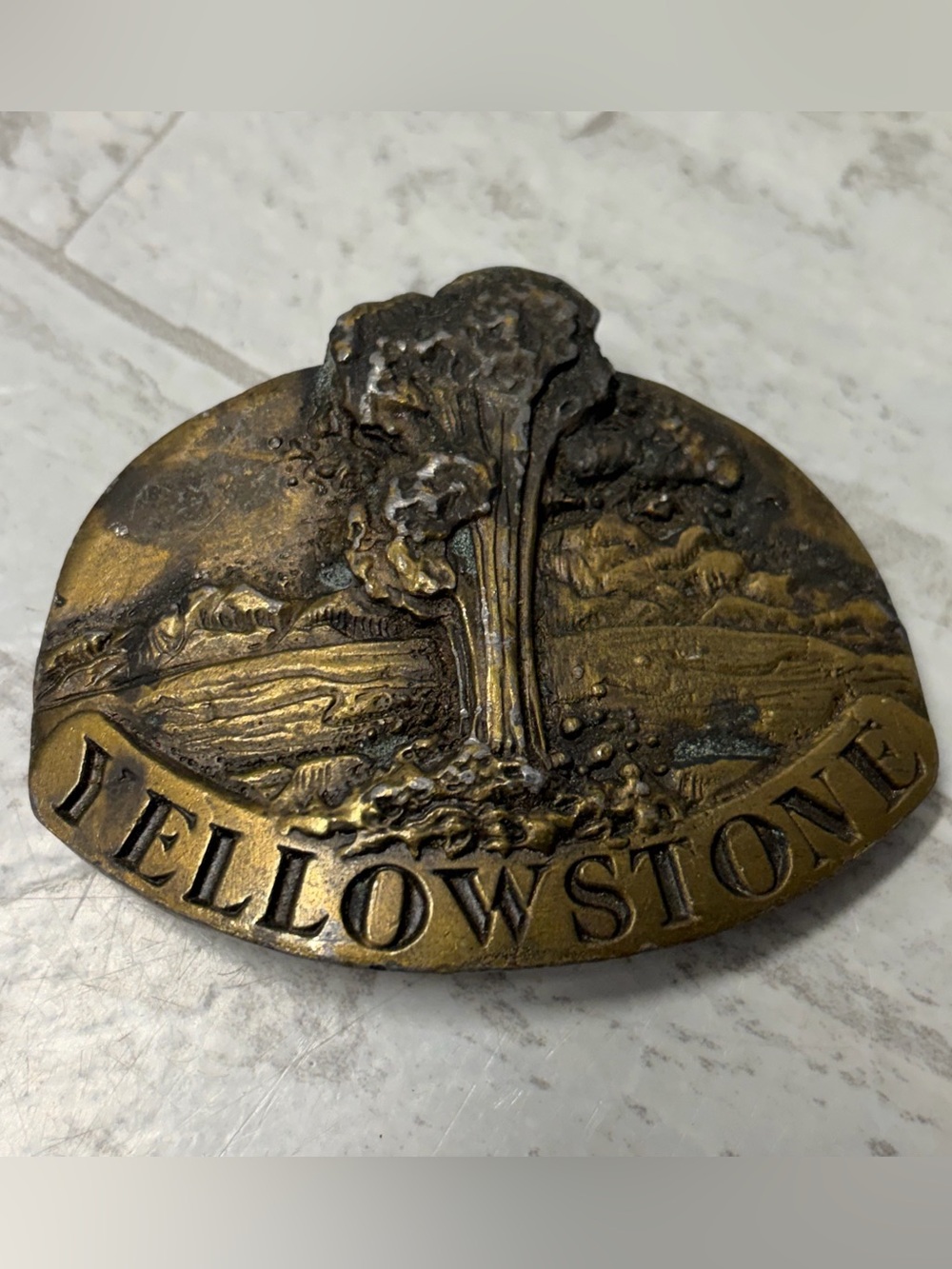 Vintage Yellowstone National Park Old Faithful Belt Buckle DX Denver Colo RARE